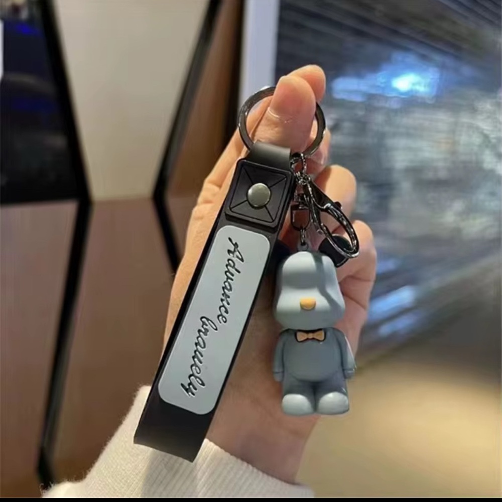 Bear Keychain Accessory - Picture 3 of 6